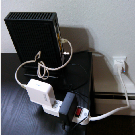 Chiếc ổ cắm điện này có thể giải quyết vấn đề khó chịu nhất của mạng WiFi trong nhà